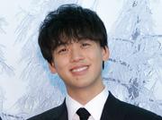 『テセウスの船』竹内涼真、“チビ心”との2ショットに「似てる ...