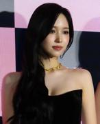 TWICEミナ、ドアップショット公開にファン歓喜「美しすぎるという ...