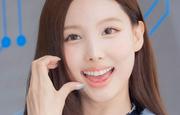 TWICE ナヨン、腕時計ブランド「CASIO」フォトイベントに出席！(PHOTO6枚)
