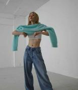 山本舞香、Calvin Kleinオフショットで脚長＆美腹見せ セクシーさ全開