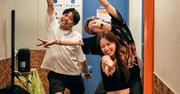 第1子妊娠中の山本舞香 へそ出しコーデで夫のHiroと一緒にKid'zの ...