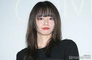 山本舞香、アンダーウェアにシャツ羽織る 着こなしに注目集まる ...