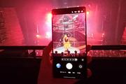 GalaxyがYOASOBIに協賛、ライブ撮影施策でタイアップ