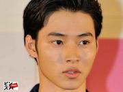 「またもや同じ事務所…」山崎賢人、横浜流星・仲野太賀に続いて ...