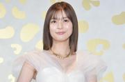 芳根京子、純白ドレス×ハイジュエリーで輝き放つ ご褒美時間は ...